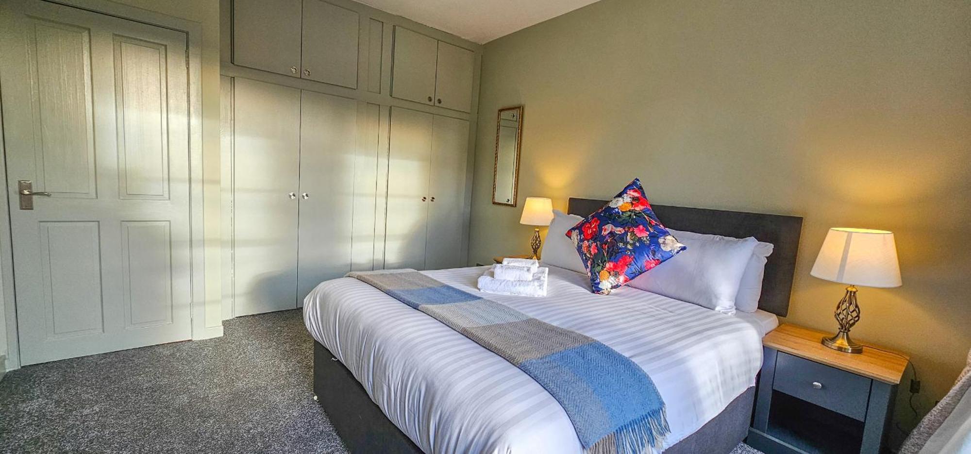 Royal Mile - Bright 2 Bedroom Apartment Эдинбург Экстерьер фото